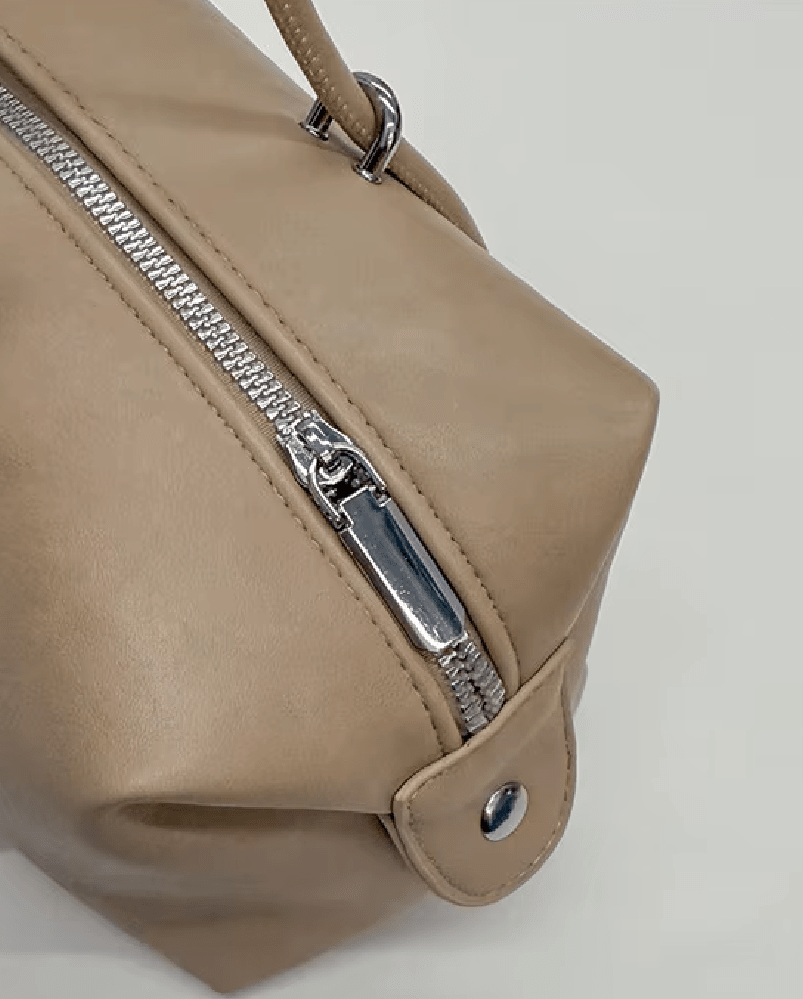 OLANE Boston Leather Pillow Shoulder Bag BeigeWomen's Handbags
