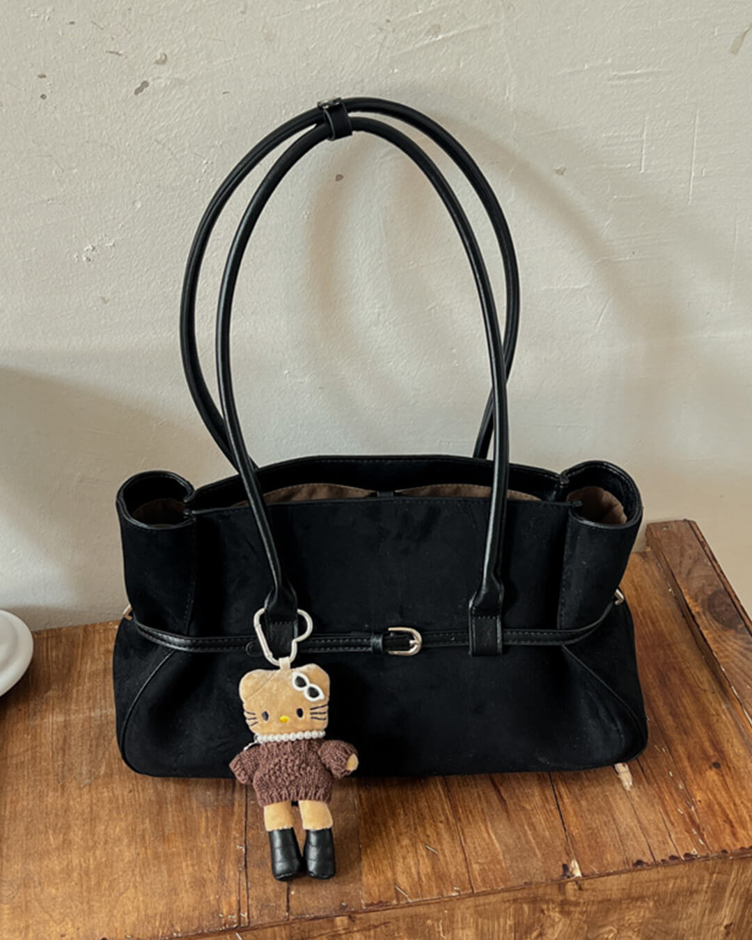 OLANE Faux Suede Belted Tote Bag BlackWomen's Handbags