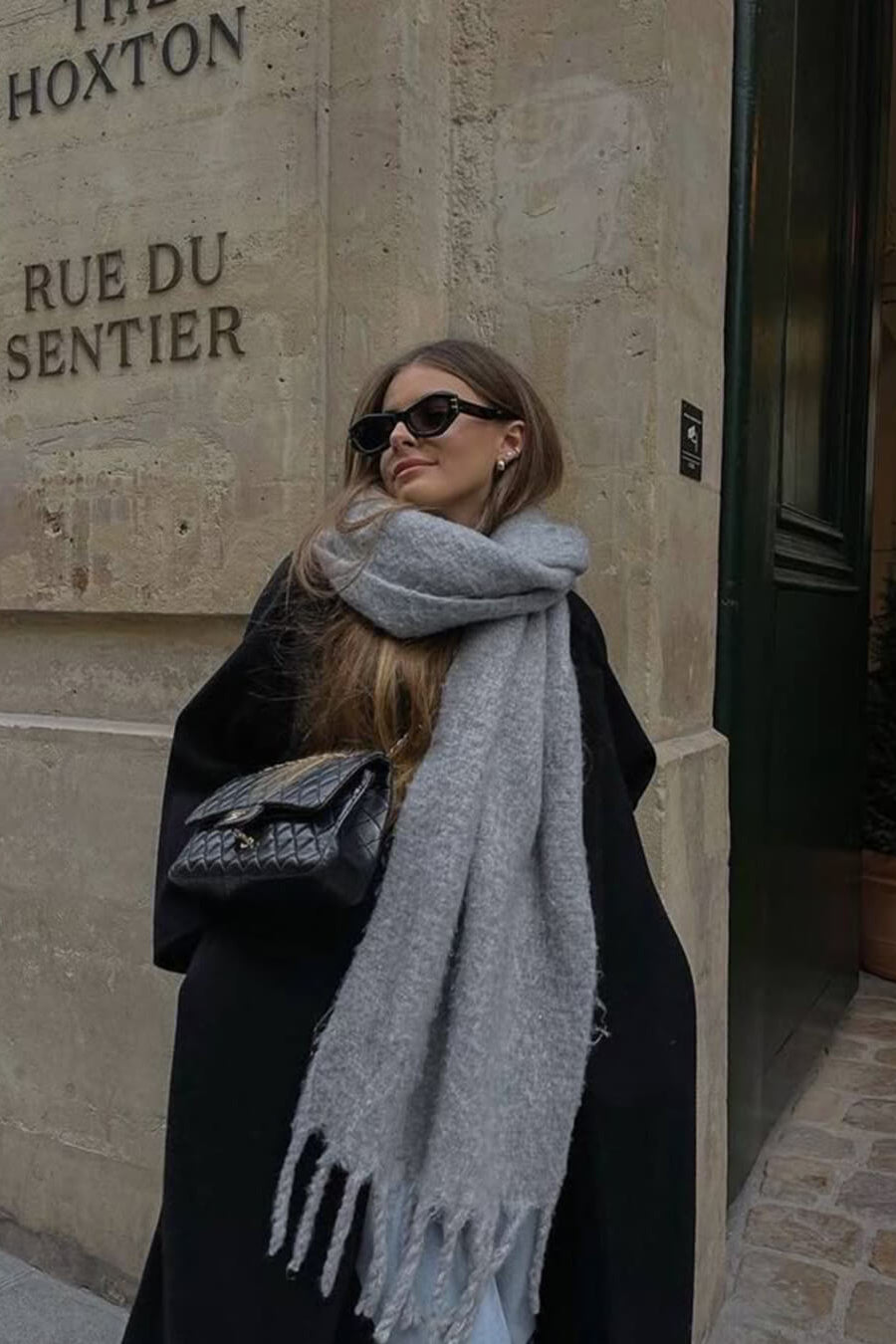OLANE Lightweight Tasseled Winter Scarf BeigeAccessories