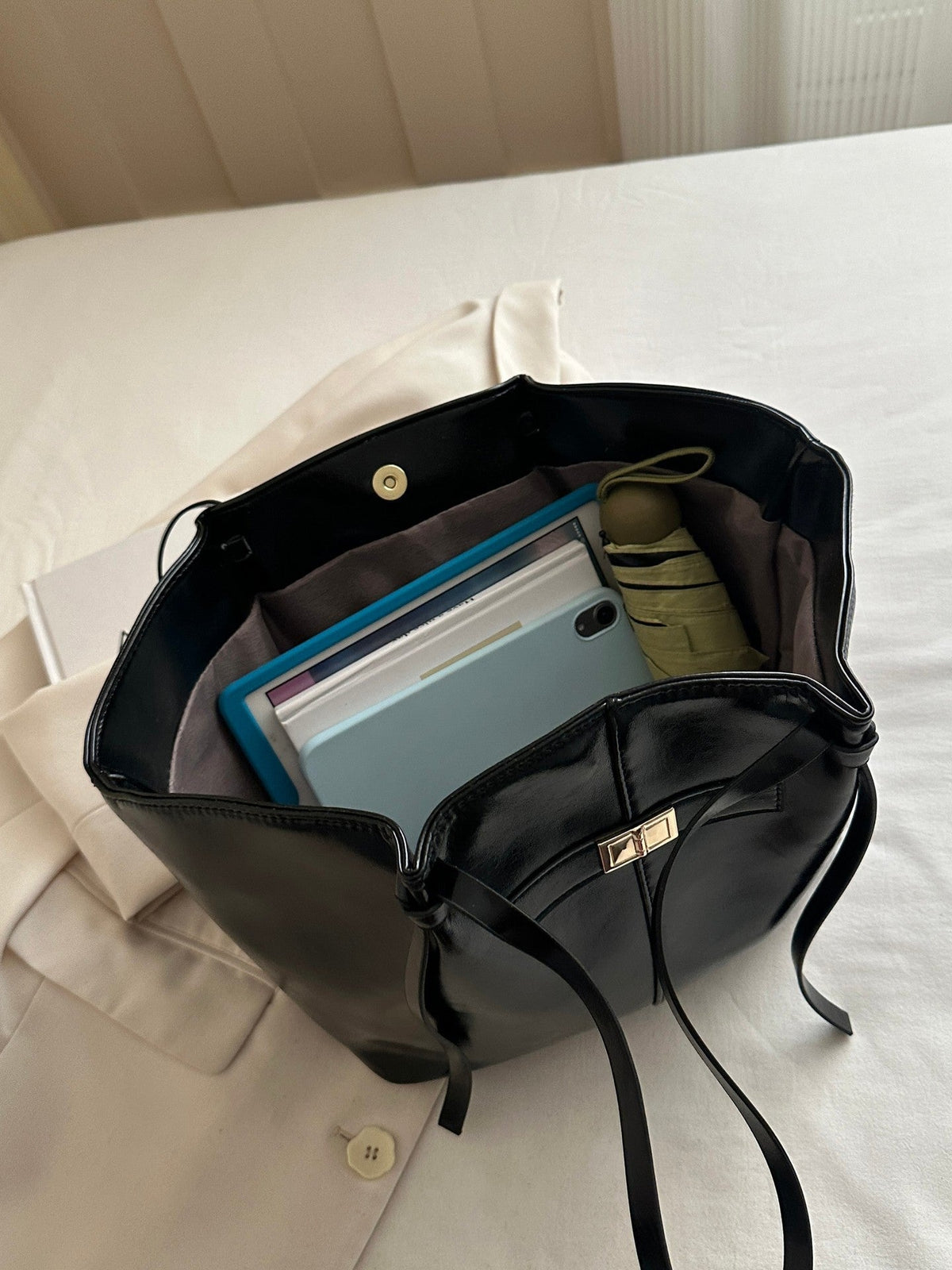OLANE Spacious Vegan Leather Shopper Bag BlackRegularBag