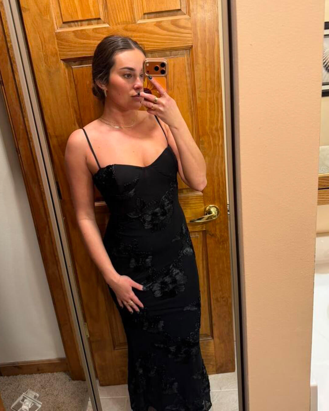 Bodycon Appliqué Tie-Back Evening Gown