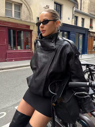 Veste asymétrique à poches et boutons