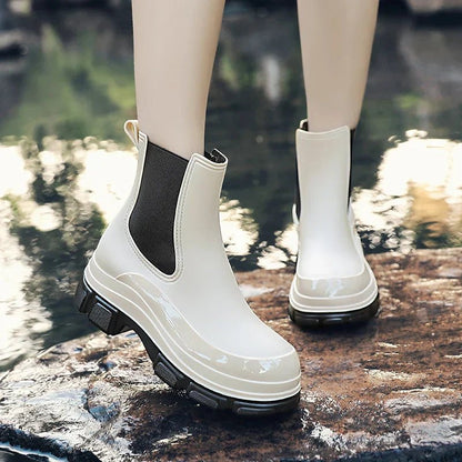 Olane Brand Chelsea Boots with Chunky Platform White35Women's Boots