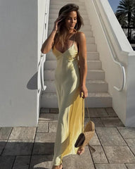 Robe longue dos-nu en satin Nina