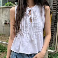 Blouse Carmen à volants, ourlet volanté et lien devant