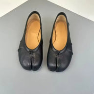 Mules en simili cuir à bout fendu Laura