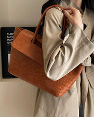 Tote en simili cuir embossé vintage