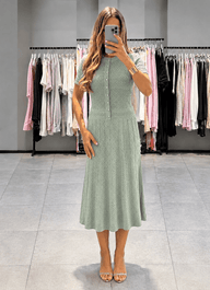 Robe midi en maille Viviana avec demi-boutonnage