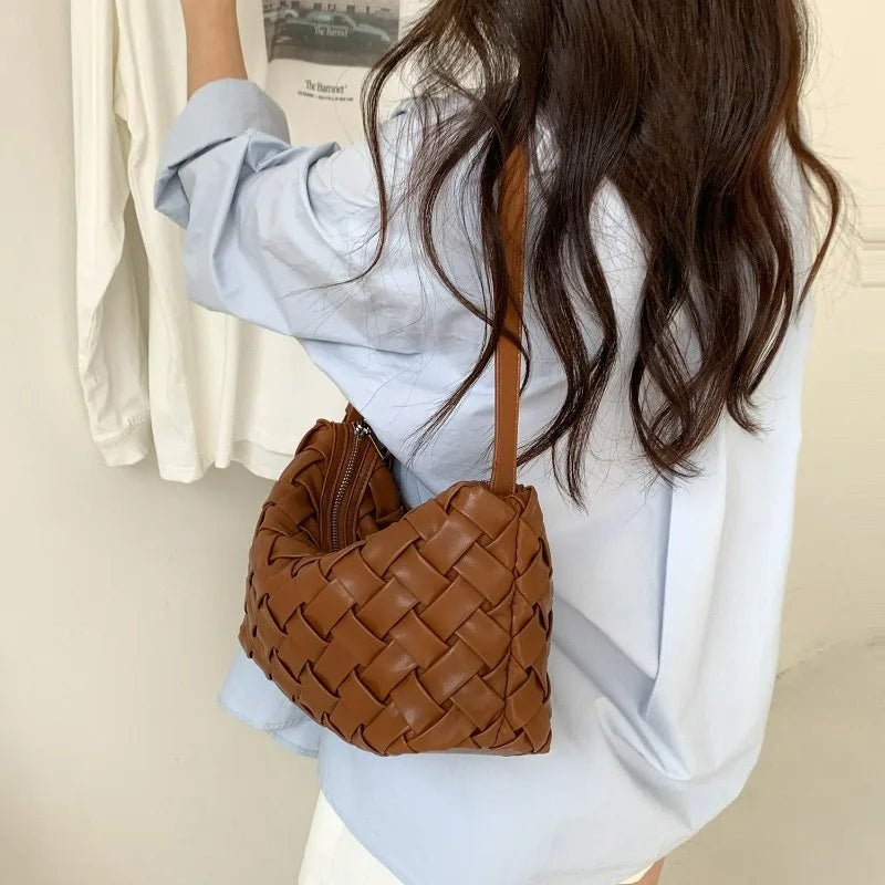Sac bandoulière hobo minimaliste