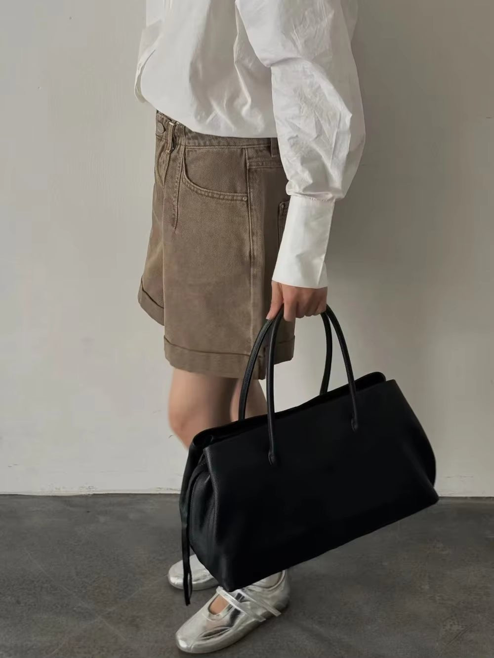Multi-Compartment Shoulder Tote Bag