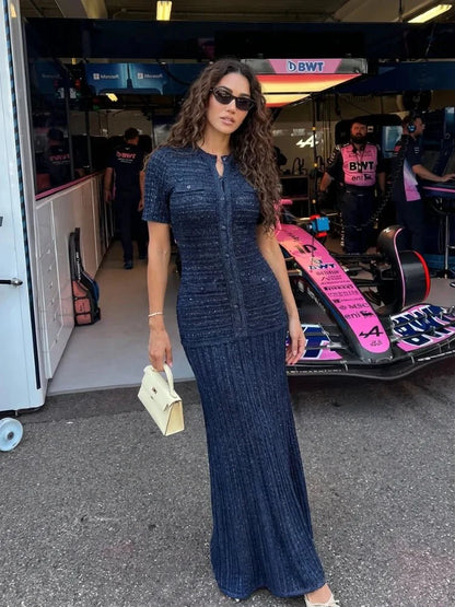 Robe maxi en maille à sequins cintrée à la taille