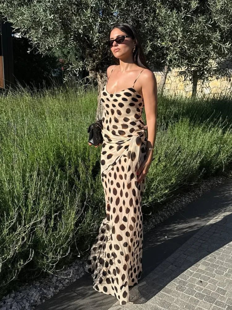 Robe nuisette imprimée sans manches avec foulard