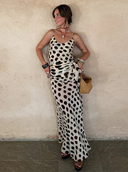 Robe nuisette imprimée sans manches avec foulard