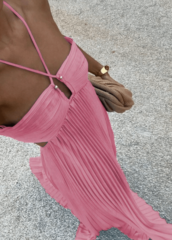 Amanda robe maxi plissée neckholder