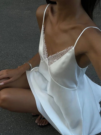Robe Cami Courte en Satin sans Manches