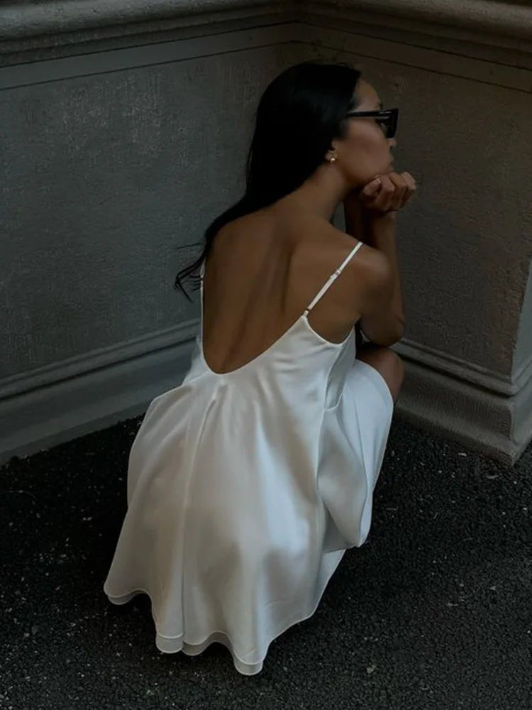Robe Cami Courte en Satin sans Manches