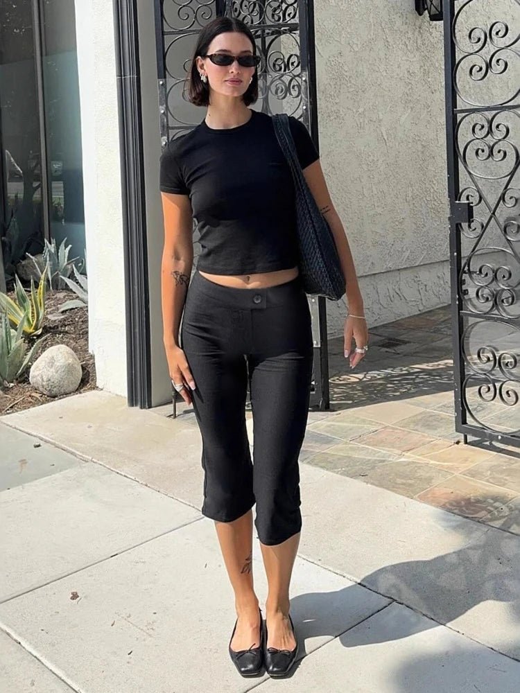 Zofia Black Capri Pants